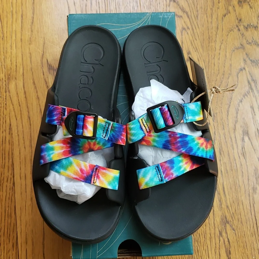 NIB Chaco Chillos Slide Sandal In Black Rainbow Tie Dye Kids Size 5
